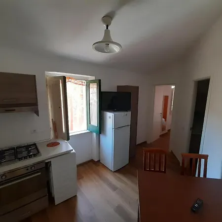 Casa Lilia - -centro Апартаменты Марина-ди-Камерота